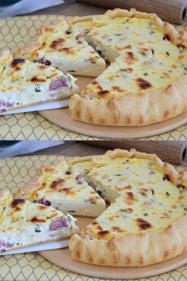 Crostata salata di zucchine con prosciutto e mozzarella